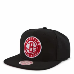 B Snapback