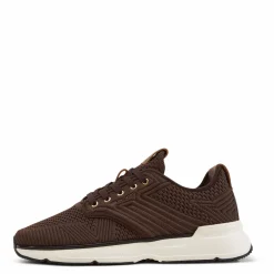 Beeker Sneaker