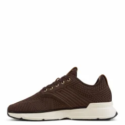 Beeker Sneaker