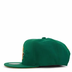 Bucks Xl Logo Pop Snapback