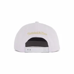 Bulls Winter Snapback