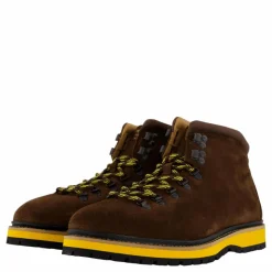 Hiker Brown