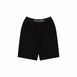 Sleep Short Black