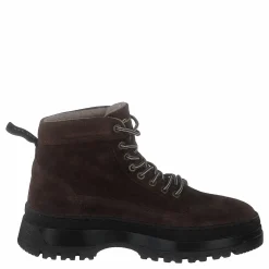 St Grip Mid Boot