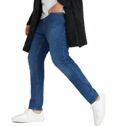 Studio Total Slim Tapered Jeans