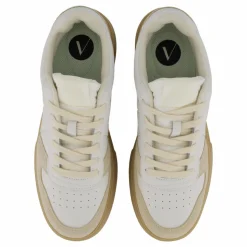 Uncover White Gum