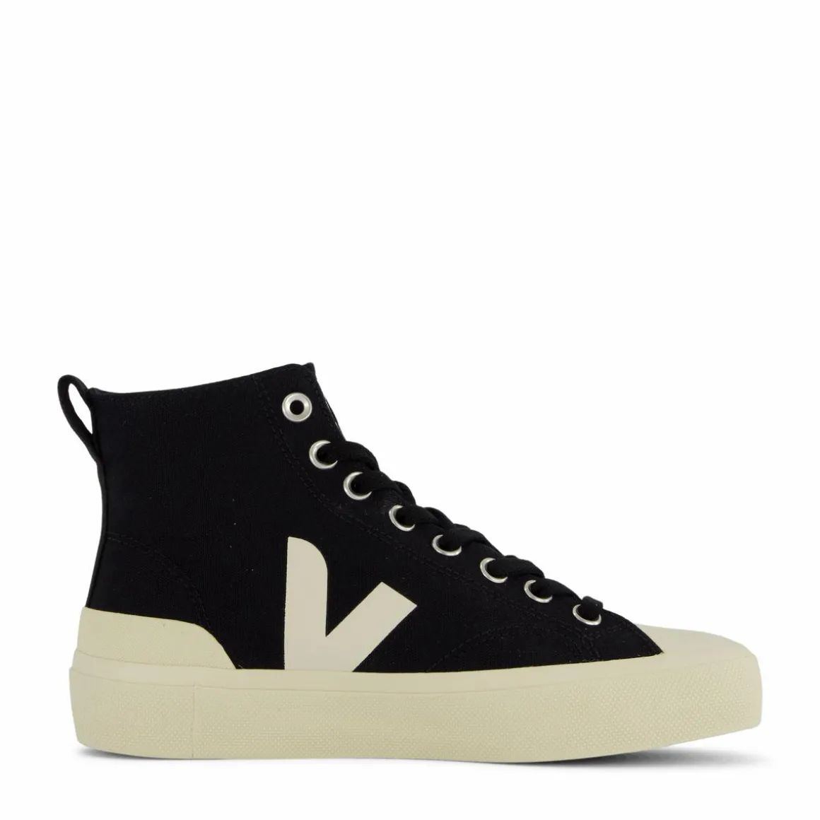 Wata Ii Canvas Black Pierre